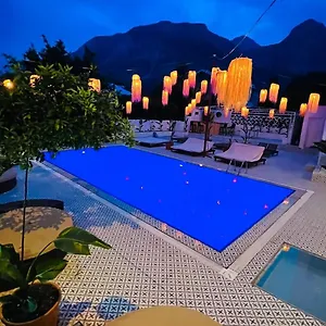  Hotel Güler Butık